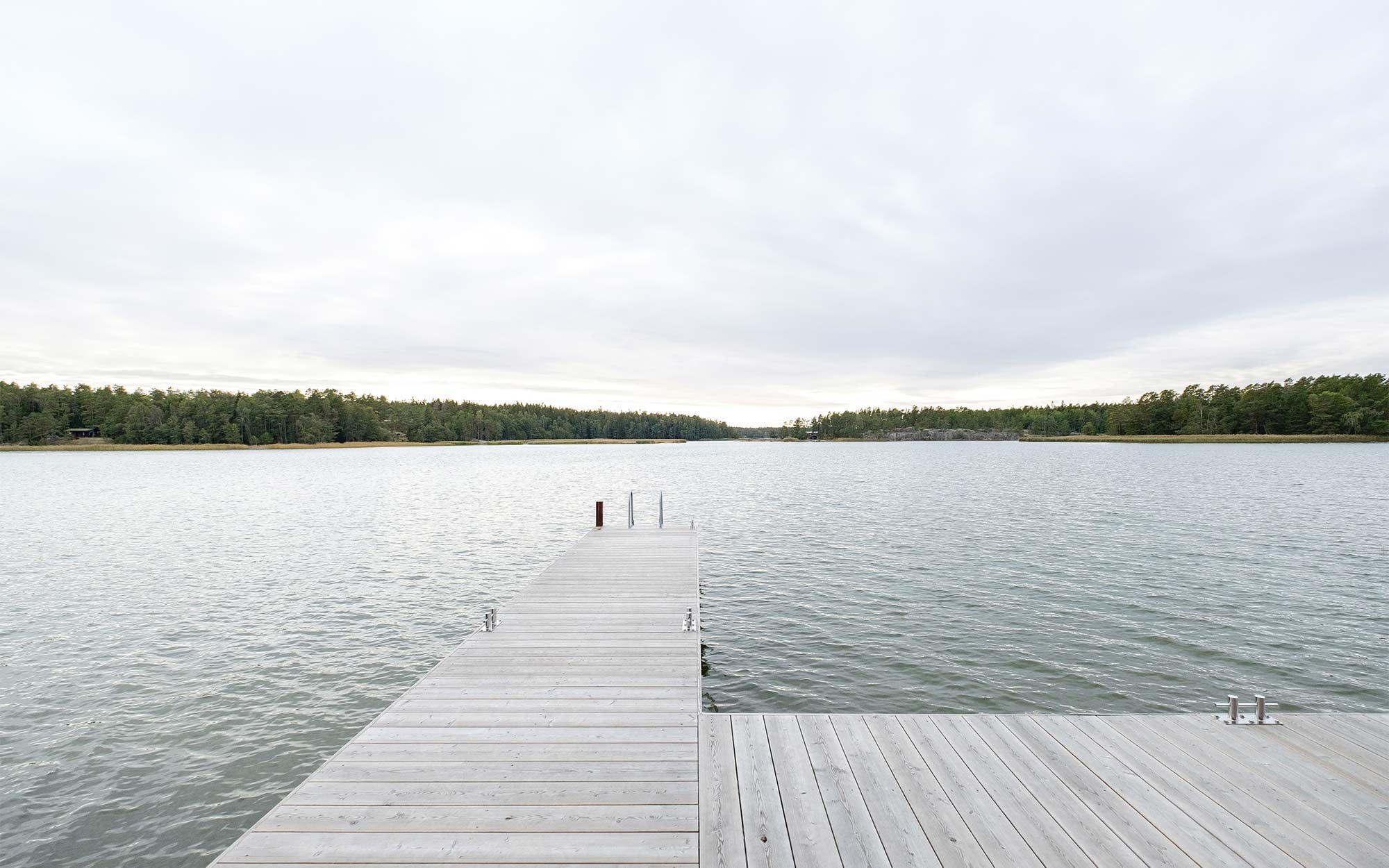 Moderni huvila ja sauna Uudessakaupungissa