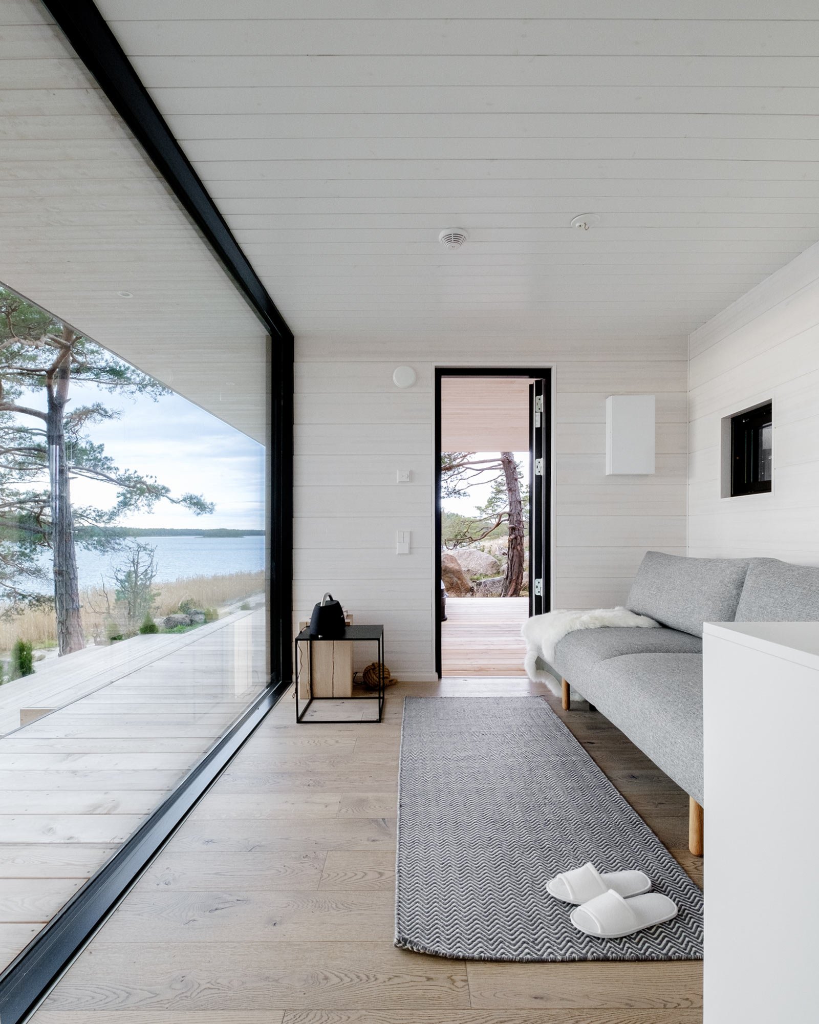 Moderni huvila ja sauna Uudessakaupungissa