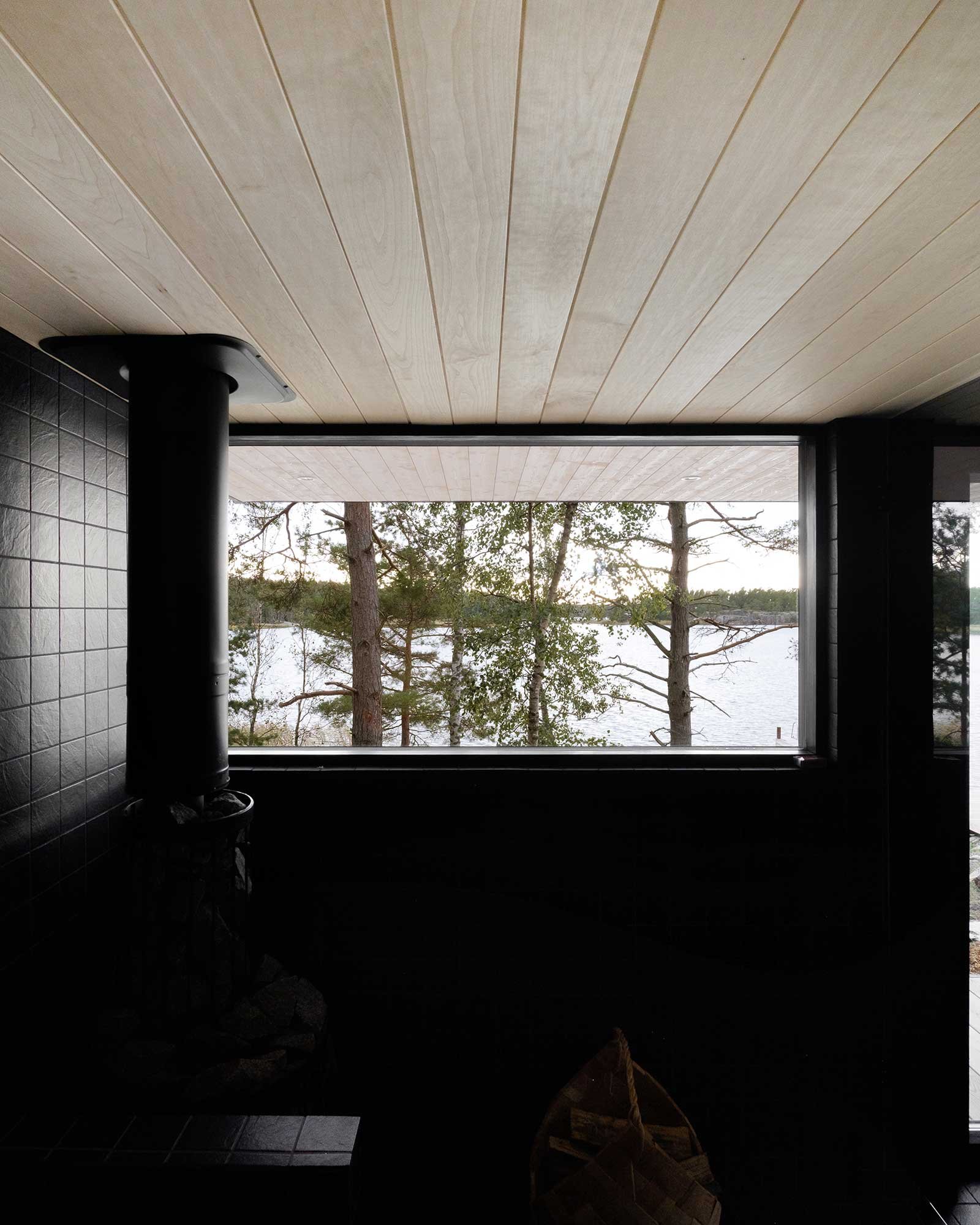 Moderni huvila ja sauna Uudessakaupungissa