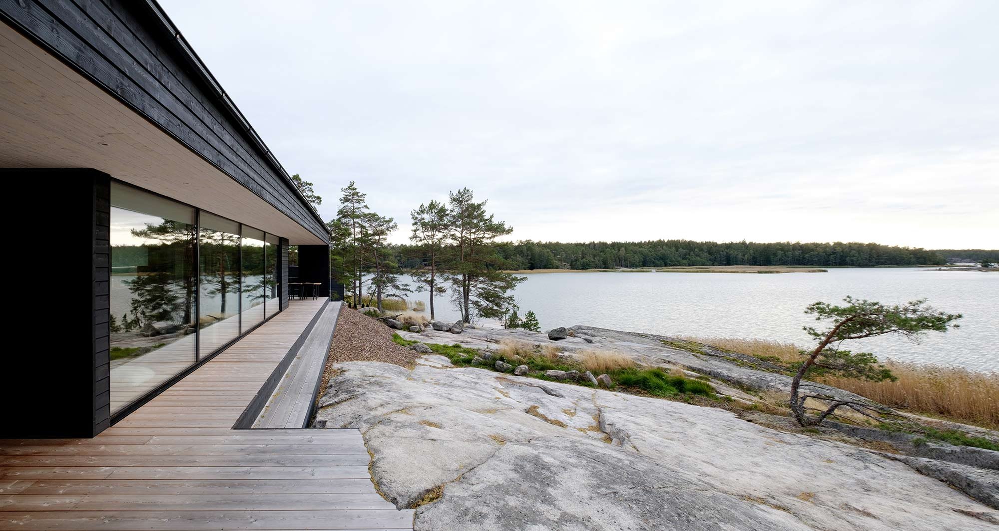 Moderni huvila ja sauna Uudessakaupungissa