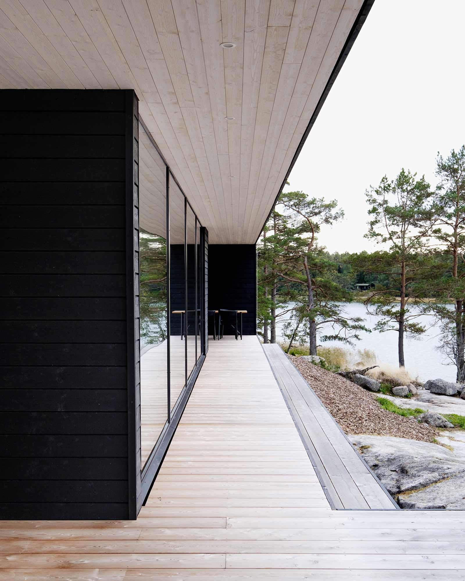 Moderni huvila ja sauna Uudessakaupungissa
