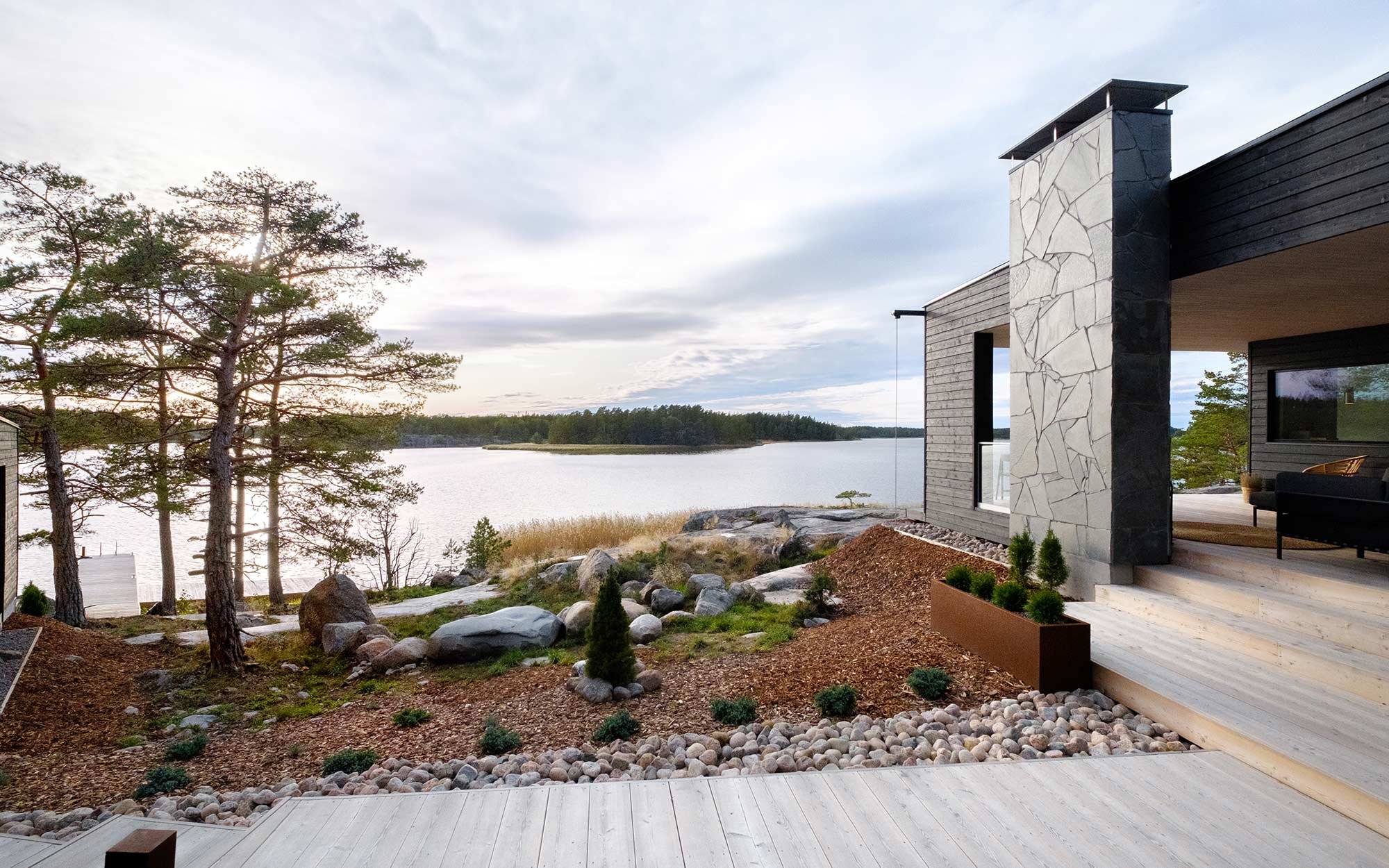 Moderni huvila ja sauna Uudessakaupungissa