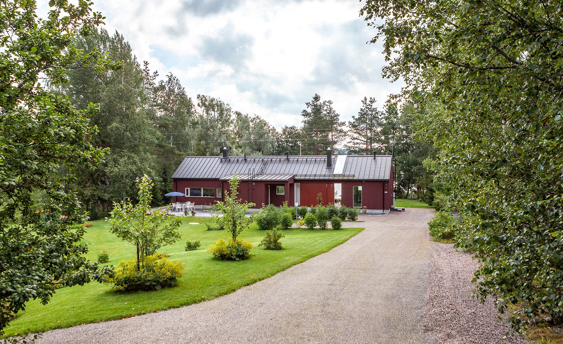 Maatalomainen-huvila-Juornaankylässä-5